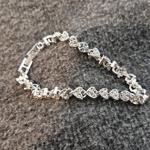 Exquisite Crystal  Heart Bracelet